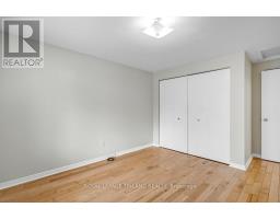 215 ROSSMORE COURT - 27