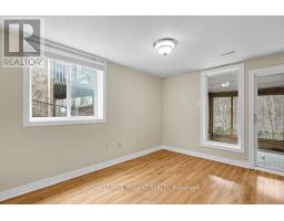 215 ROSSMORE COURT - 34