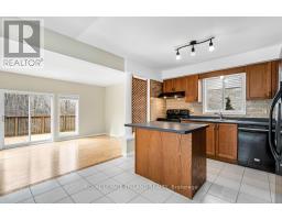 215 ROSSMORE COURT - 6