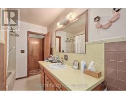 6256 EGREMONT ROAD - 17