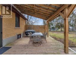 943 DEARNESS DRIVE - 40