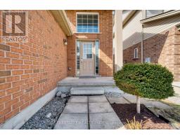 1970 FOXRIDGE CRESCENT - 3