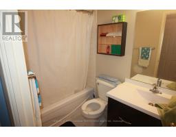 305 - 155 KENT STREET - 13