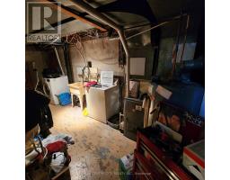 360 STRATTON DRIVE - 18