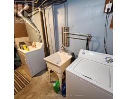 360 STRATTON DRIVE - 21