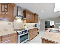 379 SHERWOOD AVENUE - 13