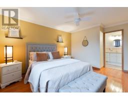 379 SHERWOOD AVENUE - 16