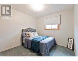 379 SHERWOOD AVENUE - 20