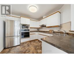 1101 - 19 KING STREET - 14