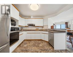 1101 - 19 KING STREET - 15