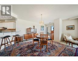 1101 - 19 KING STREET - 16