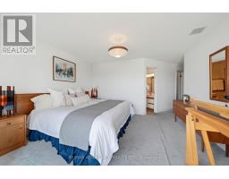 1101 - 19 KING STREET - 20