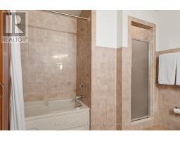 1101 - 19 KING STREET - 22