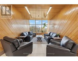 1101 - 19 KING STREET - 32