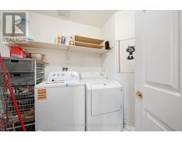 1101 - 19 KING STREET - 38