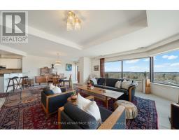 1101 - 19 KING STREET - 7