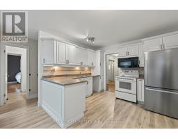 696 VILLAGE GREEN AVENUE - 18