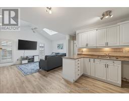 696 VILLAGE GREEN AVENUE - 20