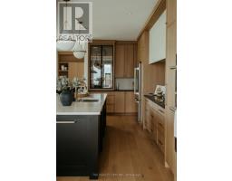 52 ROYAL CRESCENT - 18