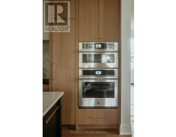 52 ROYAL CRESCENT - 21