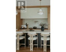 52 ROYAL CRESCENT - 23