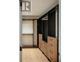 52 ROYAL CRESCENT - 27