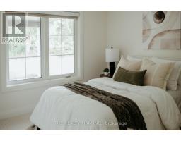 52 ROYAL CRESCENT - 49