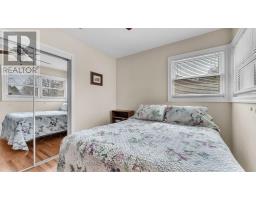1499 NORTH VERNON AVENUE - 12