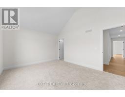 6875 HEATHWOODS AVENUE - 26