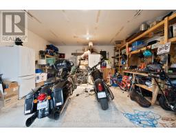 321 SPRUCE STREET - 41