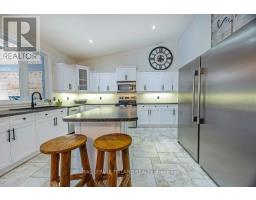 139 SKYLINE AVENUE - 11