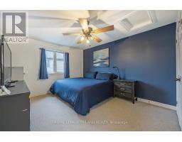 139 SKYLINE AVENUE - 25