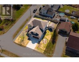 227 WILLIAM STREET E - 2