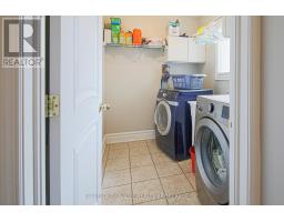 1908 CORONATION DRIVE - 12