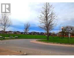 1908 CORONATION DRIVE - 9