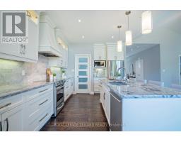 12 TANAGER PLACE - 17