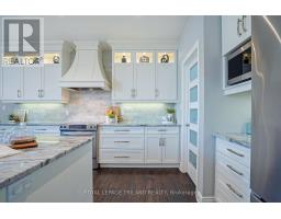 12 TANAGER PLACE - 19