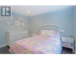 12 TANAGER PLACE - 40