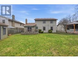 126 GARDENVALE CRESCENT - 35