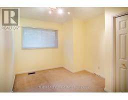 78 STRATHCONA DRIVE - 22