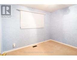 78 STRATHCONA DRIVE - 26