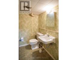 78 STRATHCONA DRIVE - 35