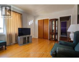 169 BYRON STREET - 4