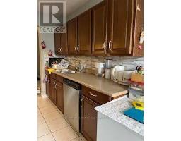 305 - 1106 JALNA BOULEVARD - 10