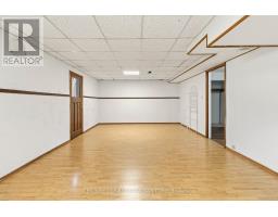 6 SPARTAN DRIVE - 33