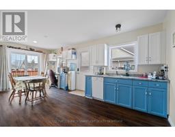 18 BISMARK STREET - 15