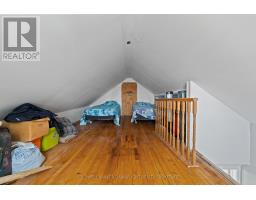 18 BISMARK STREET - 19