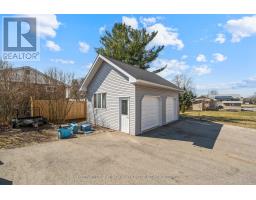 18 BISMARK STREET - 32