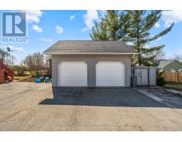 18 BISMARK STREET - 33