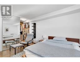 1805 - 323 COLBORNE STREET - 18